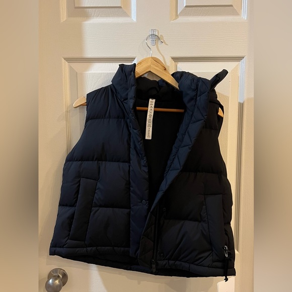 Lululemon wunder puff cropped vest size 2 NWT - Picture 3 of 7
